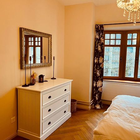 Georgian Guest Rooms バーゼル エクステリア 写真